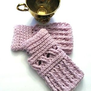 Fingerless gloves crochet lace handcrafted